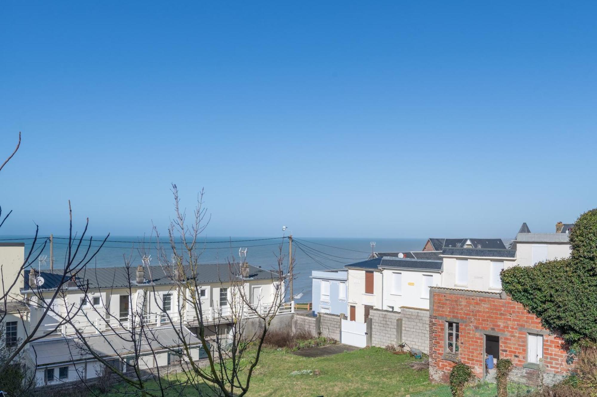 L'Echappee Bleue - Appt Pour 4 Vue Mer Ault Luaran gambar